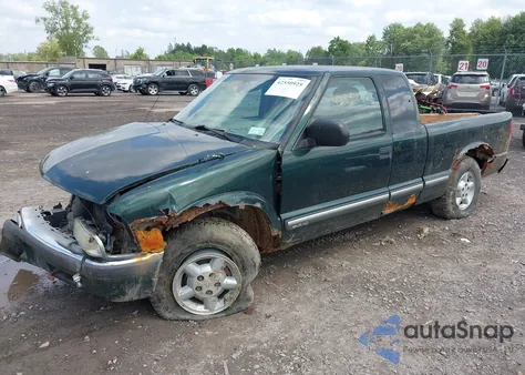 2003 Chevrolet S-10 Ls из США, поврежденный, VIN 1GCDT19X338253642
